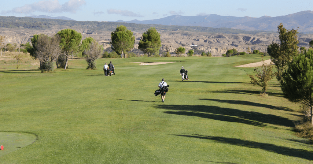 mujeres en golf